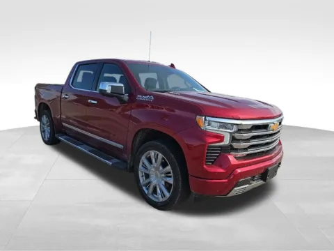 More photos of 2024 Chevrolet Silverado 1500 High Country at Gregg Young Toyota of Ottumwa, IA