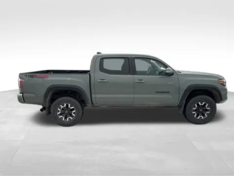 More photos of 2023 Toyota Tacoma TRD Off-Road at Gregg Young Toyota of Ottumwa, IA