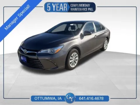 Red 2016 Toyota Camry LE for sale in Ottumwa, IA