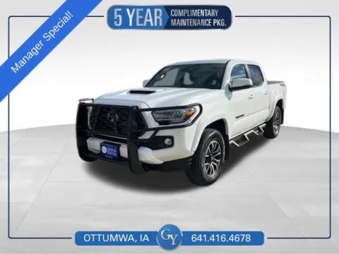White 2022 Toyota Tacoma TRD Sport for sale in Ottumwa, IA