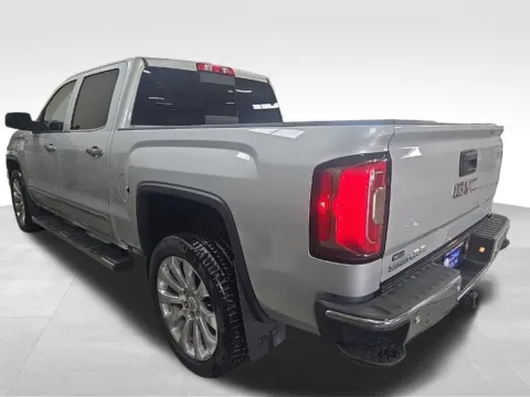 More photos of 2016 GMC Sierra 1500 SLT at Gregg Young Toyota of Ottumwa, IA