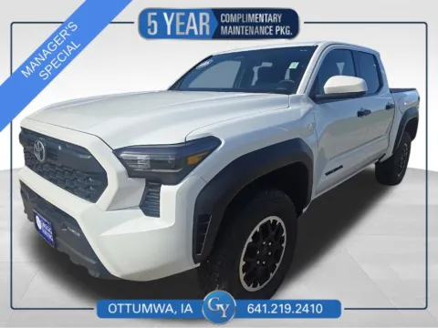 White 2025 Toyota Tacoma TRD Off-Road for sale in Ottumwa, IA
