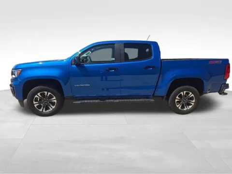 Another view of 2022 Chevrolet Colorado Z71 for sale in Ottumwa, IA at Gregg Young Toyota of Ottumwa