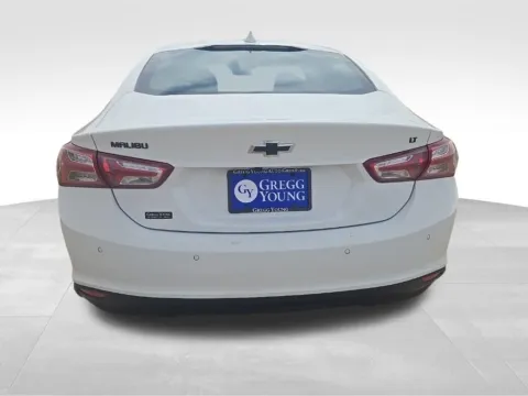 More photos of 2024 Chevrolet Malibu LT at Gregg Young Toyota of Ottumwa, IA