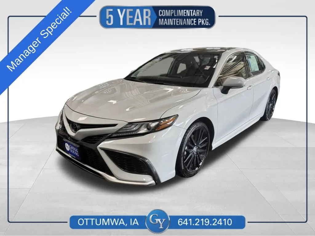 White 2023 Toyota Camry XSE V6 for sale in Ottumwa, IA
