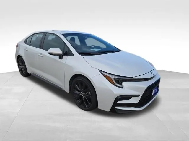 2024 Toyota Corolla SE Premium photo 2