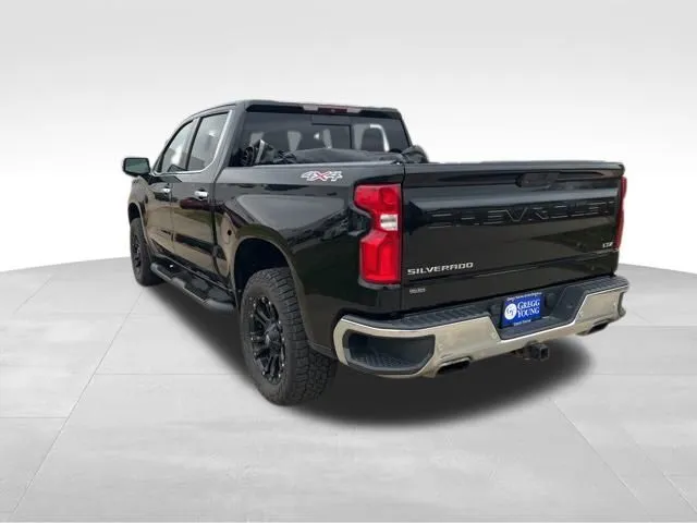 2019 Chevrolet Silverado 1500 LTZ photo 2
