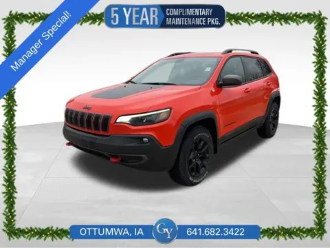 Orange 2021 Jeep Cherokee Trailhawk for sale in Ottumwa, IA