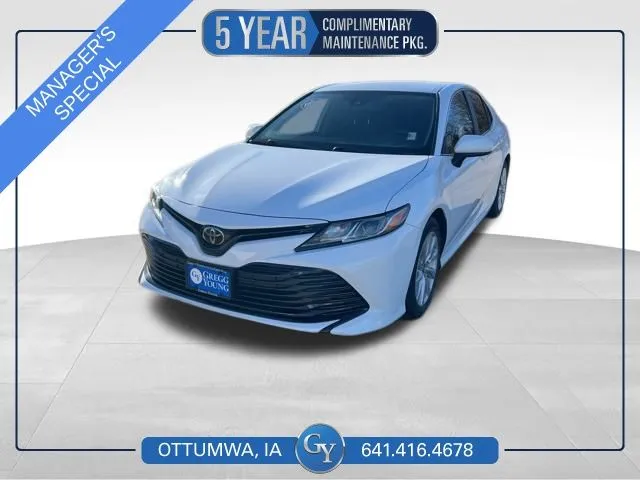 White 2019 Toyota Camry LE for sale in Ottumwa, IA