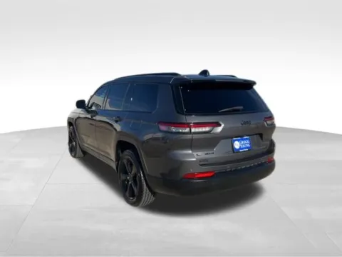 More photos of 2021 Jeep Grand Cherokee L Altitude at Gregg Young Toyota of Ottumwa, IA