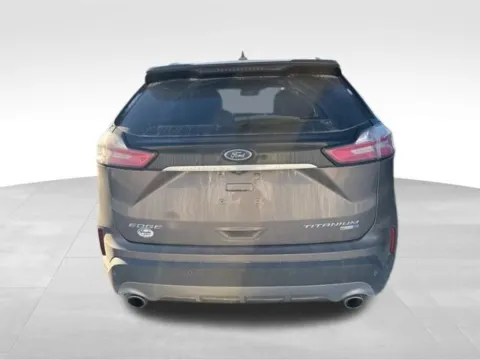 More photos of 2019 Ford Edge Titanium at Gregg Young Toyota of Ottumwa, IA