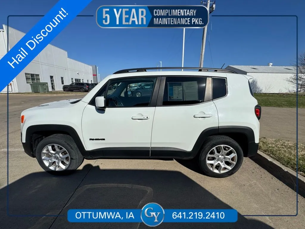 White 2016 Jeep Renegade Latitude for sale in Ottumwa, IA