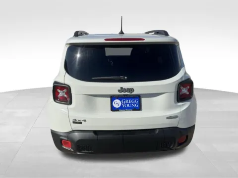 More photos of 2016 Jeep Renegade Latitude at Gregg Young Toyota of Ottumwa, IA