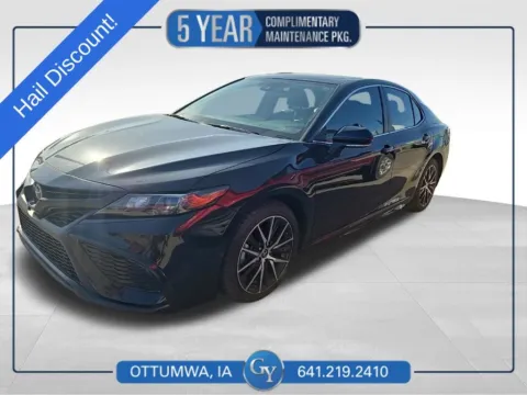 Black 2024 Toyota Camry SE for sale in Ottumwa, IA