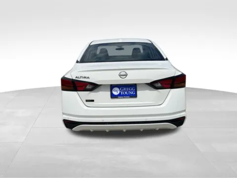 More photos of 2025 Nissan Altima 2.5 SV at Gregg Young Toyota of Ottumwa, IA