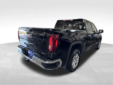More photos of 2025 GMC Sierra 1500 SLT at Gregg Young Toyota of Ottumwa, IA
