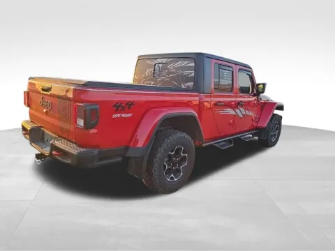 More photos of 2023 Jeep Gladiator Rubicon at Gregg Young Toyota of Ottumwa, IA