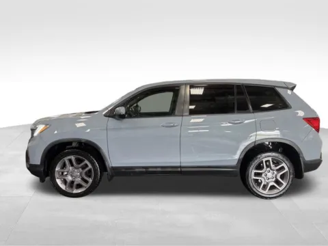 Photos of 2023 Honda Passport EX-L for sale in Ottumwa, IA at Gregg Young Toyota of Ottumwa