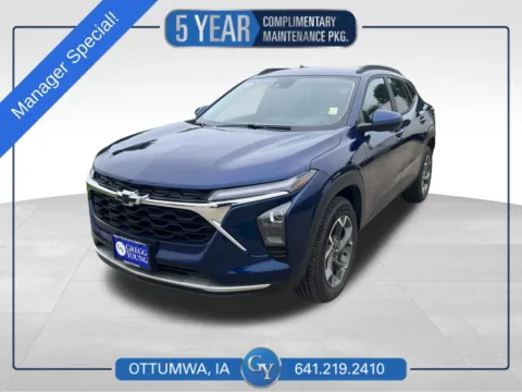 Blue 2024 Chevrolet Trax LT for sale in Ottumwa, IA