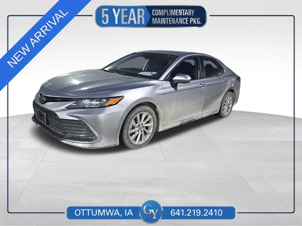 Silver 2023 Toyota Camry LE for sale in Ottumwa, IA