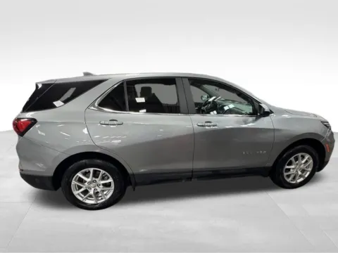 More photos of 2024 Chevrolet Equinox LT at Gregg Young Toyota of Ottumwa, IA