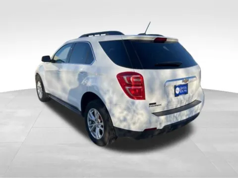 More photos of 2017 Chevrolet Equinox LT at Gregg Young Toyota of Ottumwa, IA