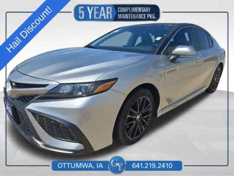 Silver 2021 Toyota Camry SE for sale in Ottumwa, IA