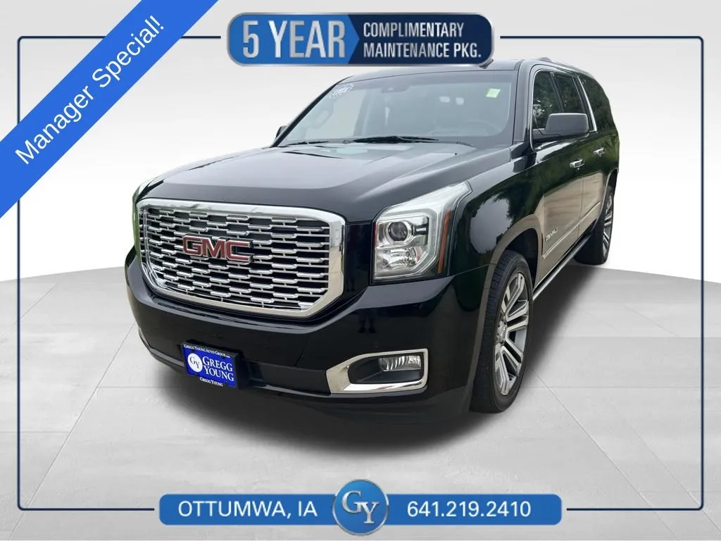 Black 2018 GMC Yukon XL Denali for sale in Ottumwa, IA