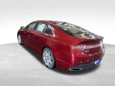 More photos of 2016 Lincoln MKZ at Gregg Young Toyota of Ottumwa, IA