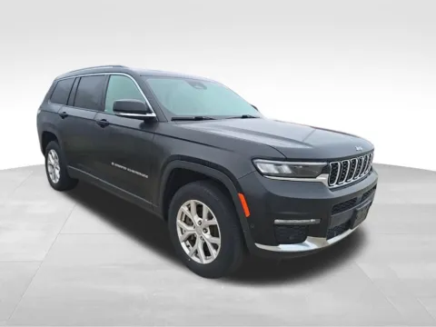 More photos of 2022 Jeep Grand Cherokee L Limited at Gregg Young Toyota of Ottumwa, IA