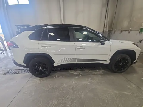 More photos of 2024 Toyota RAV4 Hybrid XSE at Gregg Young Toyota of Ottumwa, IA