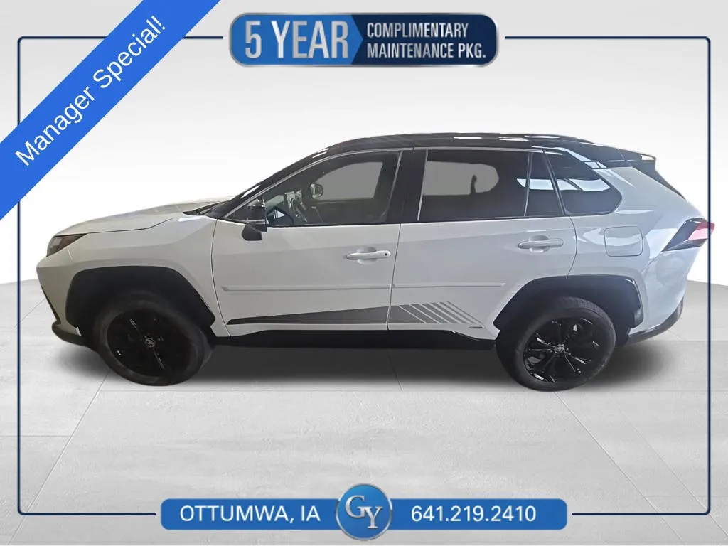 Black 2024 Toyota RAV4 Hybrid XSE for sale in Ottumwa, IA