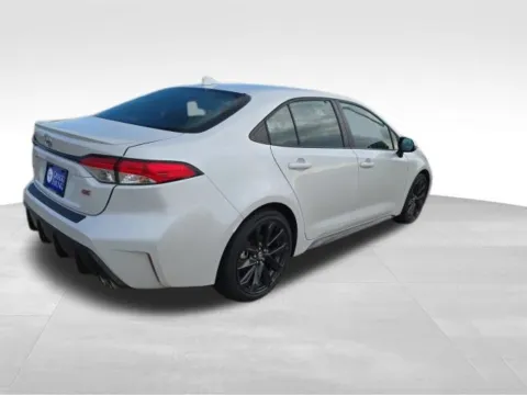 More photos of 2024 Toyota Corolla SE at Gregg Young Toyota of Ottumwa, IA