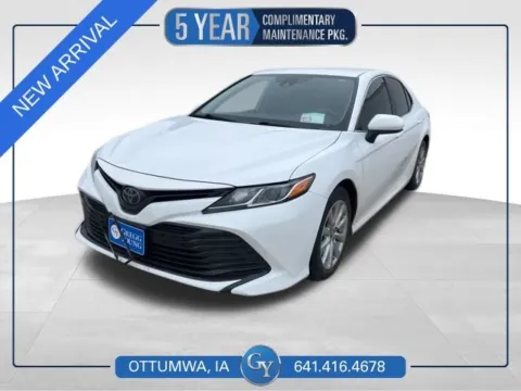 Red 2019 Toyota Camry LE for sale in Ottumwa, IA