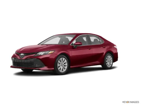 Red 2018 Toyota Camry LE for sale in Ottumwa, IA