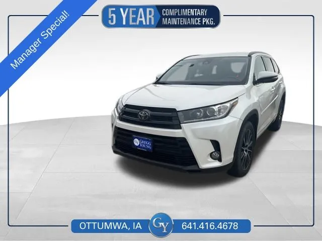 2018 Toyota Highlander SE for sale in Ottumwa, IA