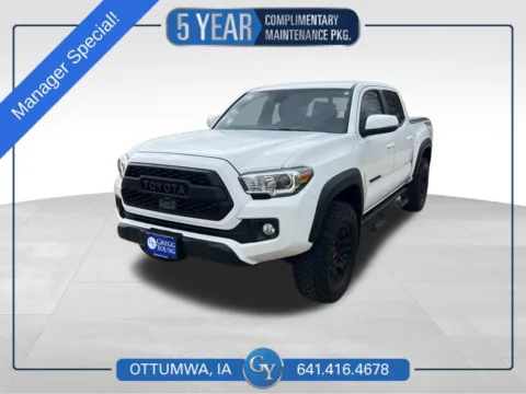 White 2019 Toyota Tacoma TRD Off-Road for sale in Ottumwa, IA