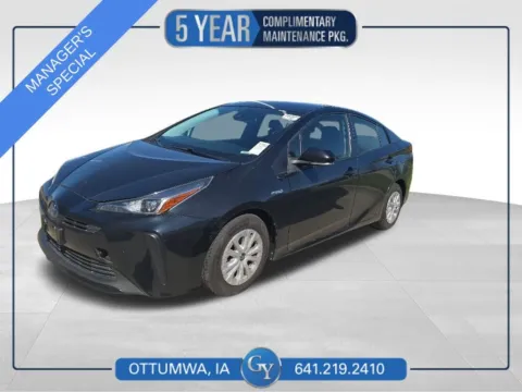 Black 2022 Toyota Prius LE for sale in Ottumwa, IA