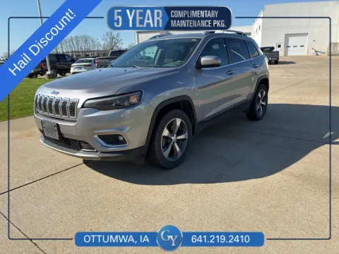 Silver 2019 Jeep Cherokee Limited for sale in Ottumwa, IA