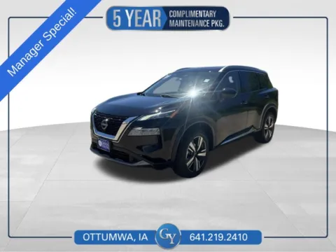 Black 2023 Nissan Rogue SL for sale in Ottumwa, IA