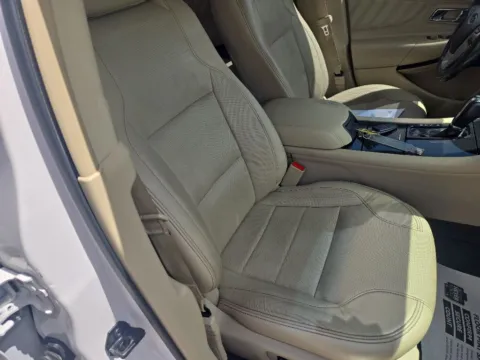 More photos of 2017 Ford Taurus Limited at Gregg Young Toyota of Ottumwa, IA