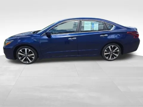 Another view of 2017 Nissan Altima 2.5 SR for sale in Ottumwa, IA at Gregg Young Toyota of Ottumwa