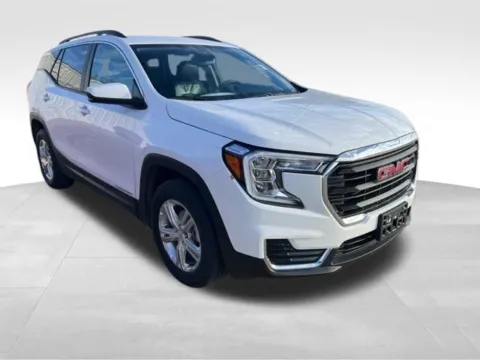 More photos of 2024 GMC Terrain SLE at Gregg Young Toyota of Ottumwa, IA