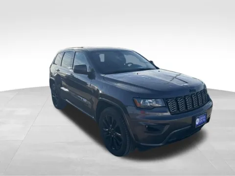 More photos of 2021 Jeep Grand Cherokee Laredo X at Gregg Young Toyota of Ottumwa, IA