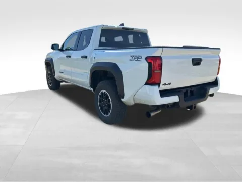 More photos of 2024 Toyota Tacoma TRD Off-Road at Gregg Young Toyota of Ottumwa, IA