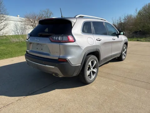 More photos of 2019 Jeep Cherokee Limited at Gregg Young Toyota of Ottumwa, IA