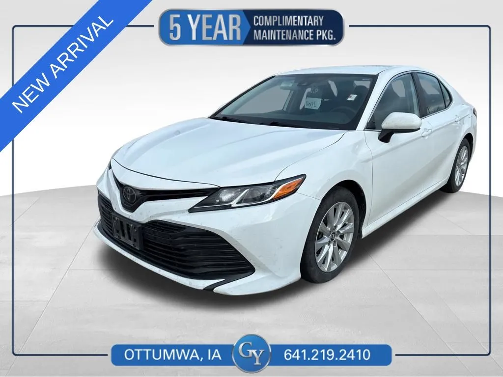 White 2019 Toyota Camry LE for sale in Ottumwa, IA