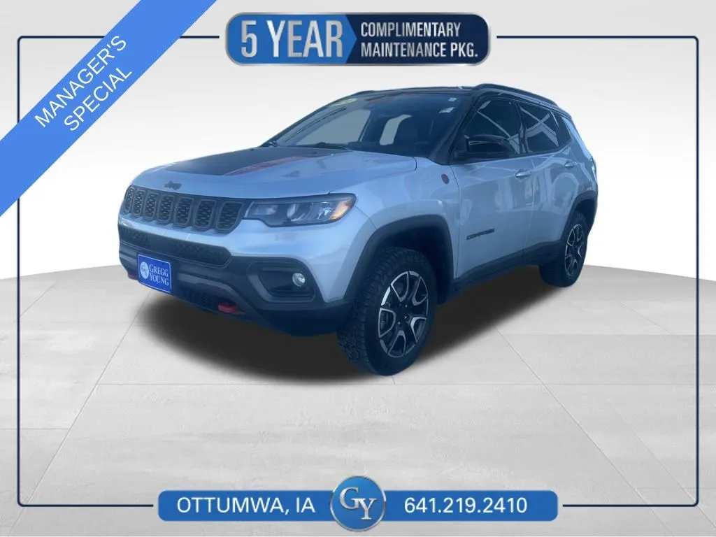 Silver 2024 Jeep Compass Trailhawk for sale in Ottumwa, IA