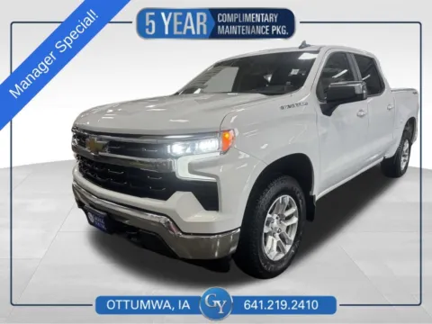 White 2022 Chevrolet Silverado 1500 LT for sale in Ottumwa, IA