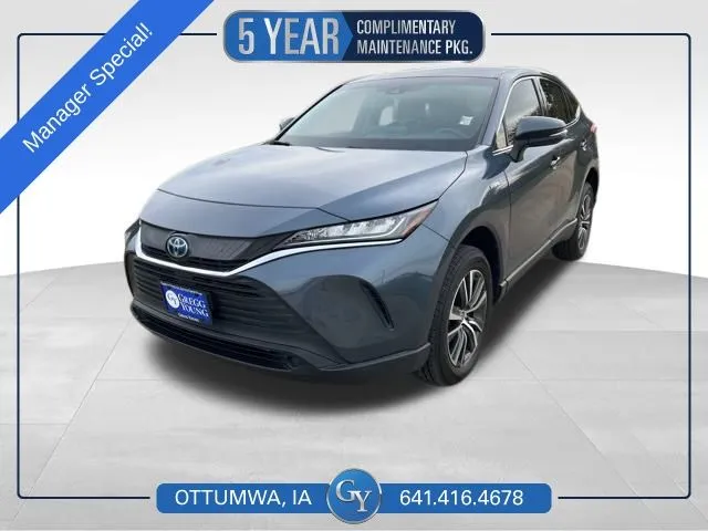 Green 2021 Toyota Venza LE for sale in Ottumwa, IA